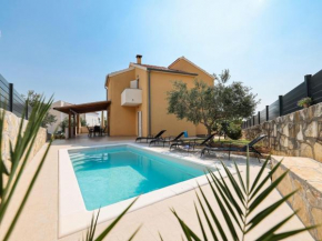Spacious holiday home with swimming pool